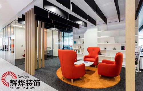 辦公室太沉悶了，能在裝修上動下腦筋嗎？